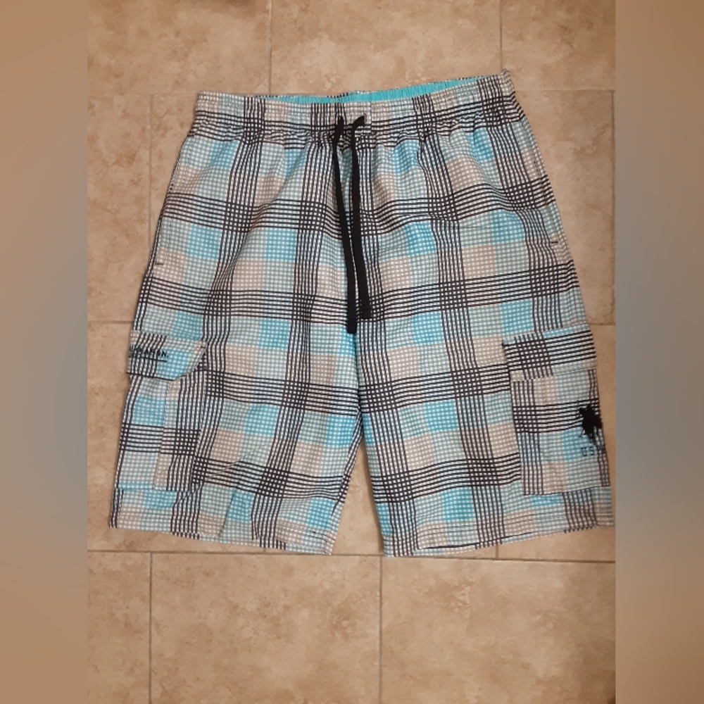 Men's swim shorts LARGE NWOT